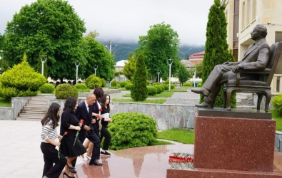 “Ulu Öndərin izi ilə” Zaqatala nümayəndələrinin bilik yarışı...