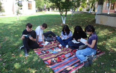 Lerik Rayonunda uşaqların asudə vaxtının səmərəli təşkili istiqamətində “Səma altında səhifələr” adlı tədbir keçirilib.