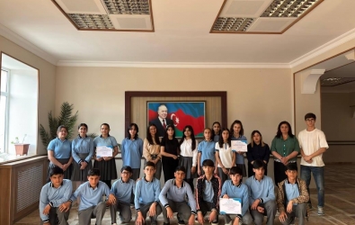 Uşaq Səfirlər Məclisinin Culfa rayon üzrə nümayəndələri Turan Nağıyev ,Əsli Muradlı və fəalları İranə Quliyeva , Ayan Məmmədəliyevanın təşəbbüsü