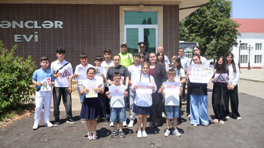 Uşaq Səfirlər Məclisinin Qusar rayonu üzrə nümayəndələri Şənay Rüstəm və Rasim Dəmirovun təşəbbüsü