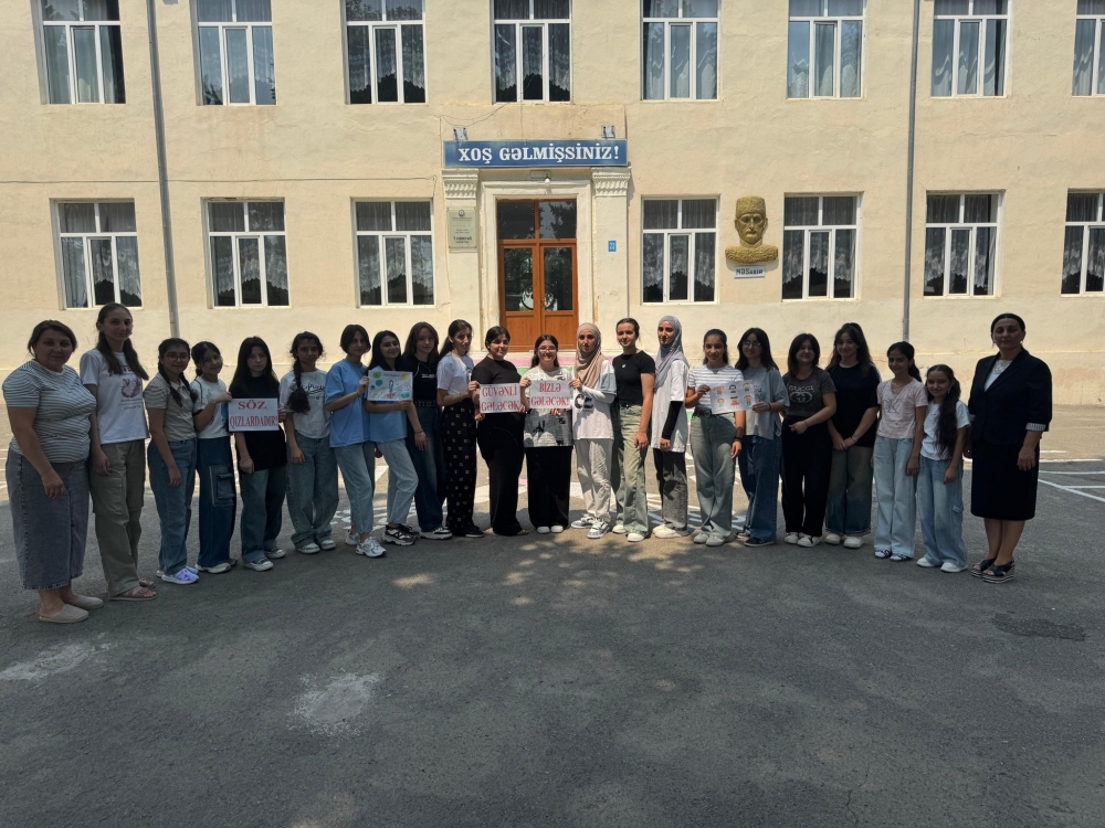 Uşaq Səfirlər Məclisinin Samux rayonu üzrə nümayəndəsi Yusifzadə Mələkxanım və fəalların təşəbbüsü