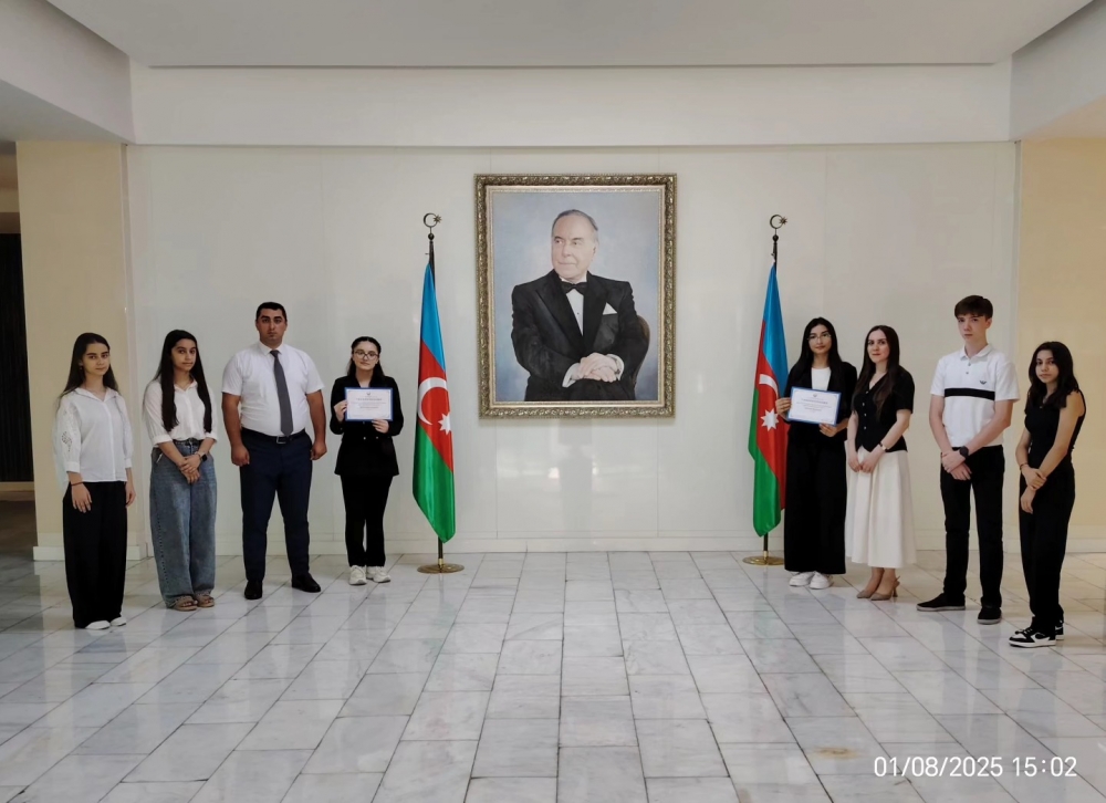 Ailə, Qadın və Uşaq Problemləri üzrə Dövlət Komitəsi tərəfindən Uşaq Səfirlər Məclisinin regional nümayəndələrinin fəallığının artırılması məqsədilə onların 3 aylıq fəaliyyəti qiymətləndirilir