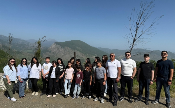 Uşaq Səfirlər Məclisinin Xocavənd rayonu üzrə regional nümayəndələri  Namazlı Elmir və Şirinzadə Aysunun təşəbbüsü