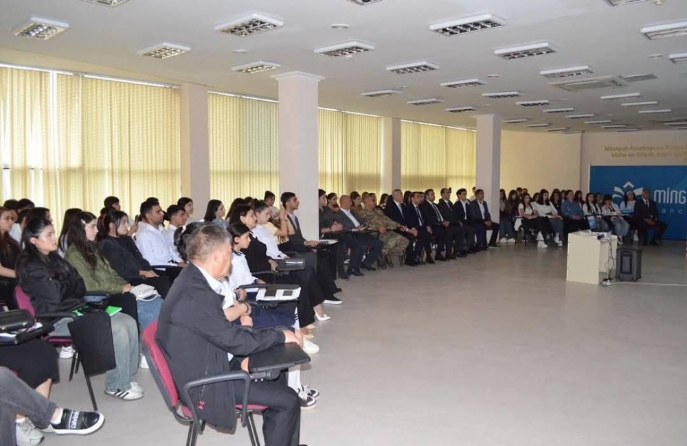Uşaq Səfirlər Məclisinin Mingəçevir şəhəri üzrə fəalları Mustafazadə Xədicə və Abbaslı Bətülün təşəbbüsü