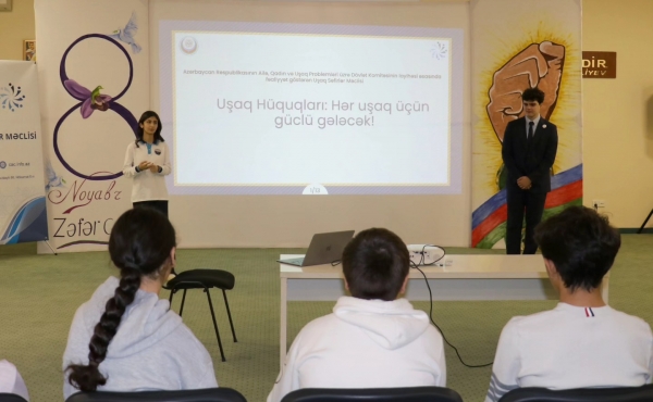 3 noyabr 2025-ci il tarixində Uşaq Səfirlər Məclisinin üzvlərinin “Düşüncədən qələbəyə” debat layihəsi çərçivəsində uşaq müəssisələrində ilk görüşü 1 nömrəli uşaq evində baş tutub.