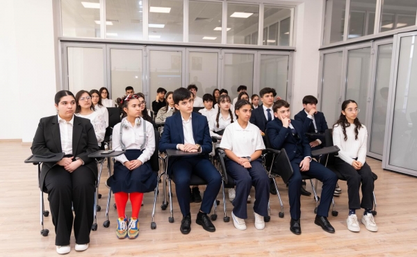 Uşaq Səfirlər Məclisinin təşkilatçılığı ...