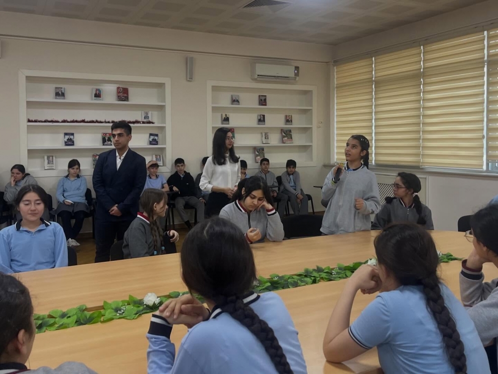 16 mart 2026-cı il tarixində Uşaq Səfirlər Məclisinin üzvləri tərəfindən 12 nömrəli tam orta məktəbin şagirdlər üçün maarifləndirici tədbir təşkil olunub.