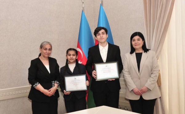 Ailə, Qadın və Uşaq Problemləri üzrə Dövlət Komitəsi tərəfindən Uşaq Səfirlər Məclisinin regional nümayəndələrinin fəallığının artırılması məqsədilə onların 3 aylıq fəaliyyəti qiymətləndirilir.