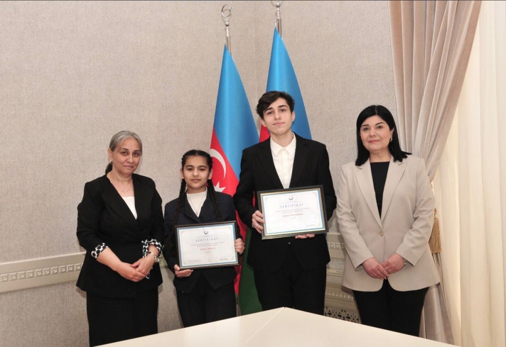 Ailə, Qadın və Uşaq Problemləri üzrə Dövlət Komitəsi tərəfindən Uşaq Səfirlər Məclisinin regional nümayəndələrinin fəallığının artırılması məqsədilə onların 3 aylıq fəaliyyəti qiymətləndirilir