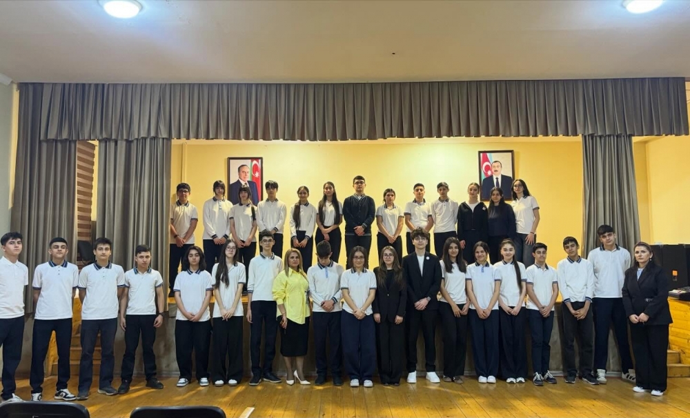 14 aprel 2026-cı il tarixində Uşaq Səfirlər Məclisinin üzvləri tərəfindən 27 nömrəli tam orta məktəbin şagirdləri üçün maarifləndirici tədbir təşkil olunub.