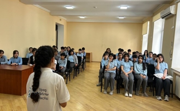 16 aprel 2026-cı il tarixində Uşaq Səfirlər Məclisinin üzvləri tərəfindən Alı Mustafayev adına 202 nömrəli tam orta məktəbdə şagirdlər üçün maarifləndirici tədbir təşkil olunub.