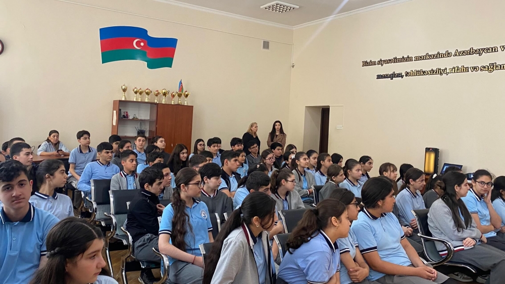 13 may 2026-cı il tarixində Uşaq Səfirlər Məclisinin üzvləri tərəfindən 58 nömrəli tam orta məktəbdə şagirdlər üçün maarifləndirici tədbir təşkil olunub.