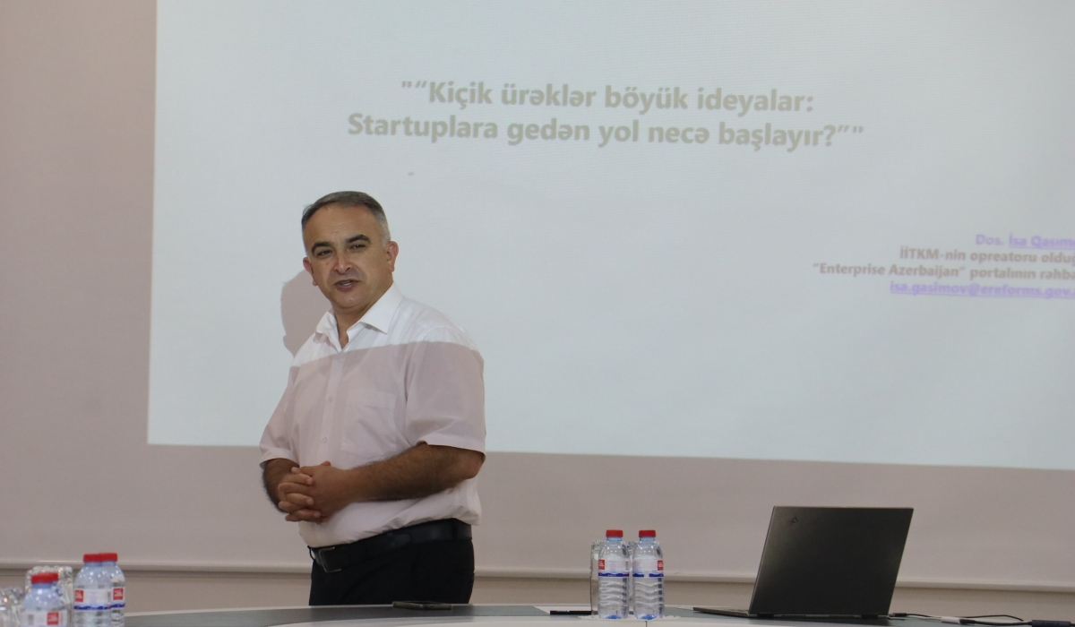 “Kiçik ürəklər, böyük ideyalar: Startuplara gedən yol necə başlayır?” mövzusunda təlim keçirilib