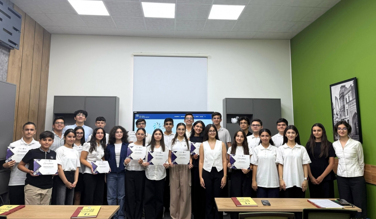 “Gələcək Bizik!” adlı liderlik məktəbi uğurla başa çatdı!